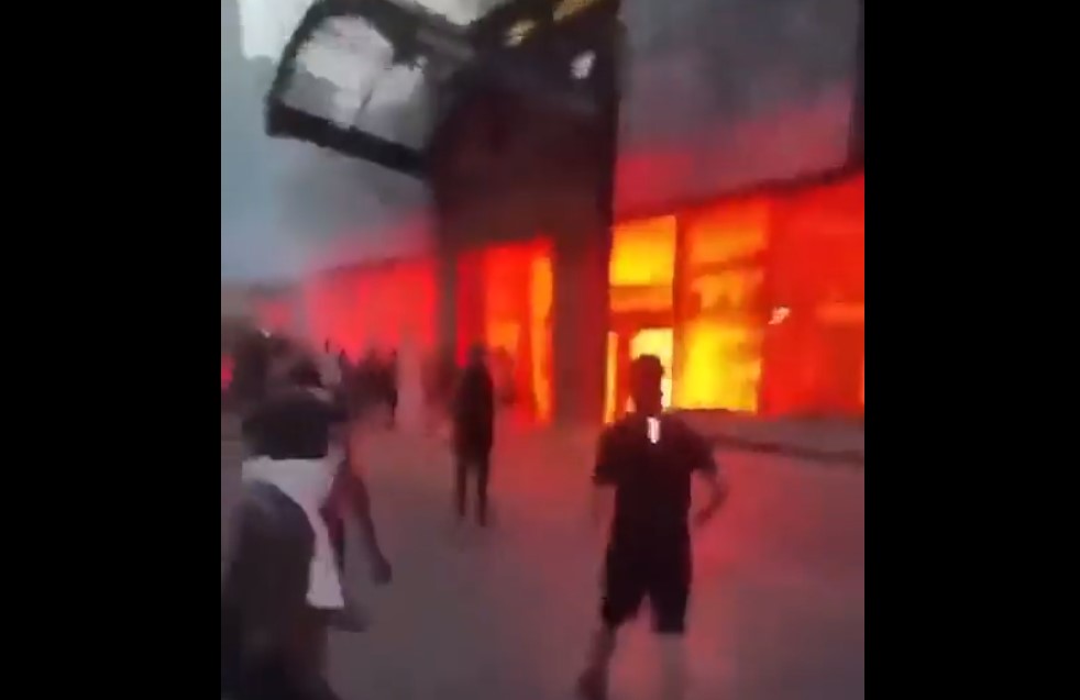 Video: Biggest Library in Marseille, France On Fire