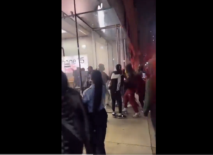 Full Video: How Apple store in Philadelphia gets looted by mask teenagers