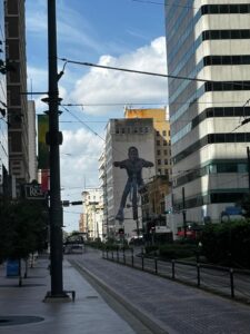 The European Central Bank raises rates to a record high